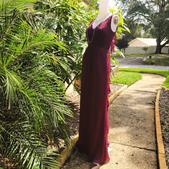 David's Bridal Dresses & Skirts - David's Bridal Red Wine Formal Long Gown Size 2